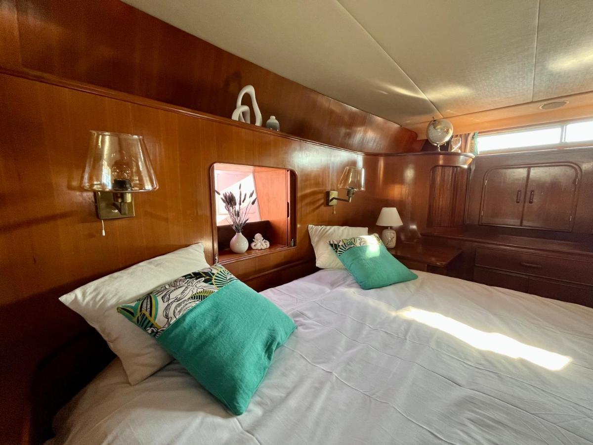 Navi Yacht A Sete, 2 A 8 Couchages, Privatif Hotel Exterior photo
